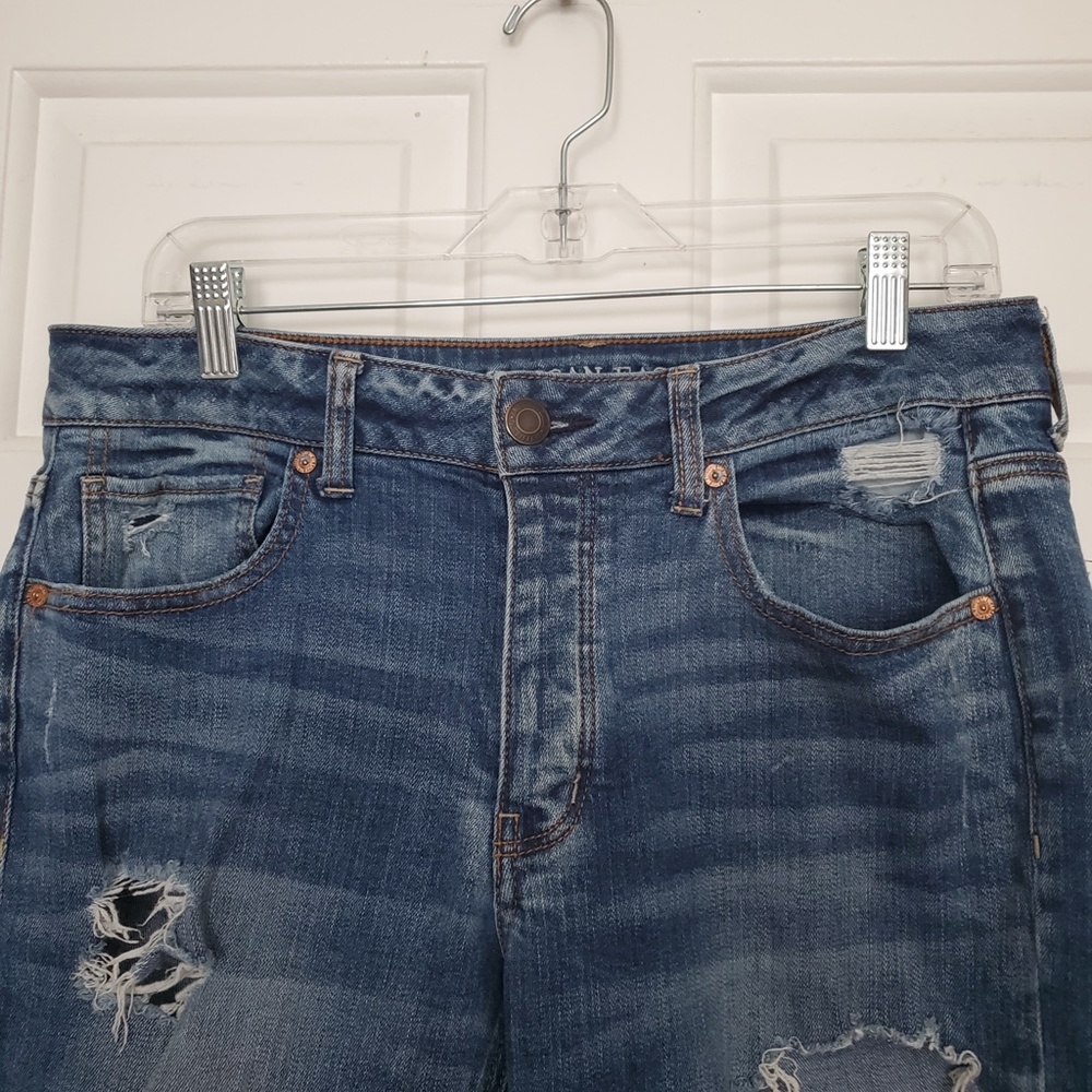 AE American Eagle Tomgirl ripped up blue jeans 10 regular distressed stretchy - Picture 2 of 9